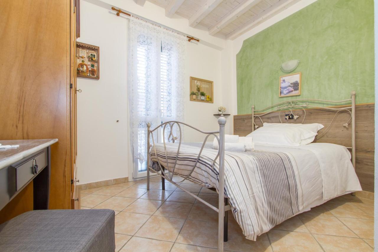 Le Camere Di Aladino Carugate Exterior foto